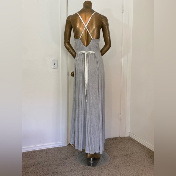 Victoria’s Secret maxi size Large - Picture 3 of 13